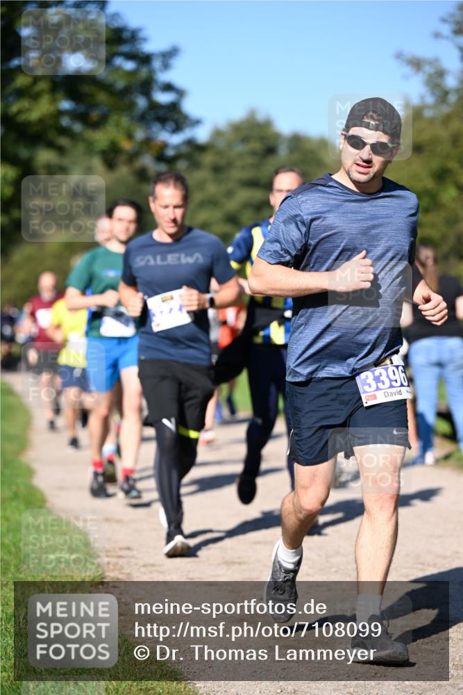 22.09.2024 - 32. Volkslauf durch das schöne Alstertal Dr. Thomas Lammeyer http://msf.ph/oto/7108099 22.09.2024 10:35:58 Laufen 3396 meine-sportfotos.de