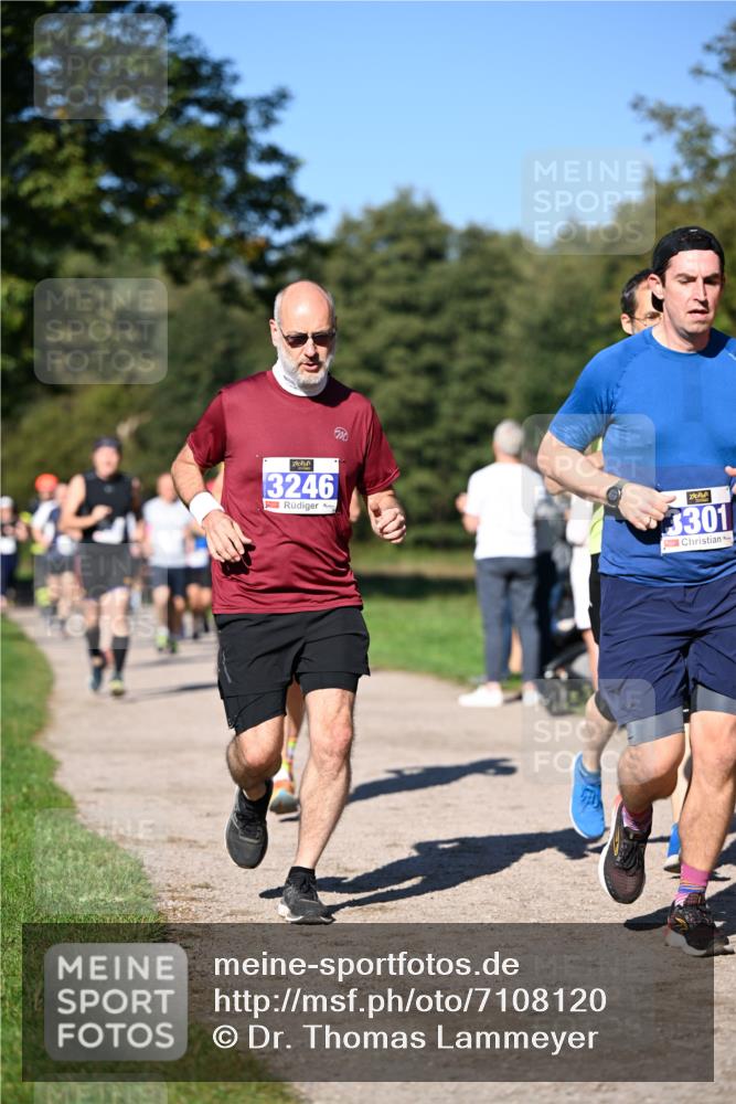 22.09.2024 - 32. Volkslauf durch das schöne Alstertal Dr. Thomas Lammeyer http://msf.ph/oto/7108120 22.09.2024 10:36:02 Laufen 3246, 3301 meine-sportfotos.de