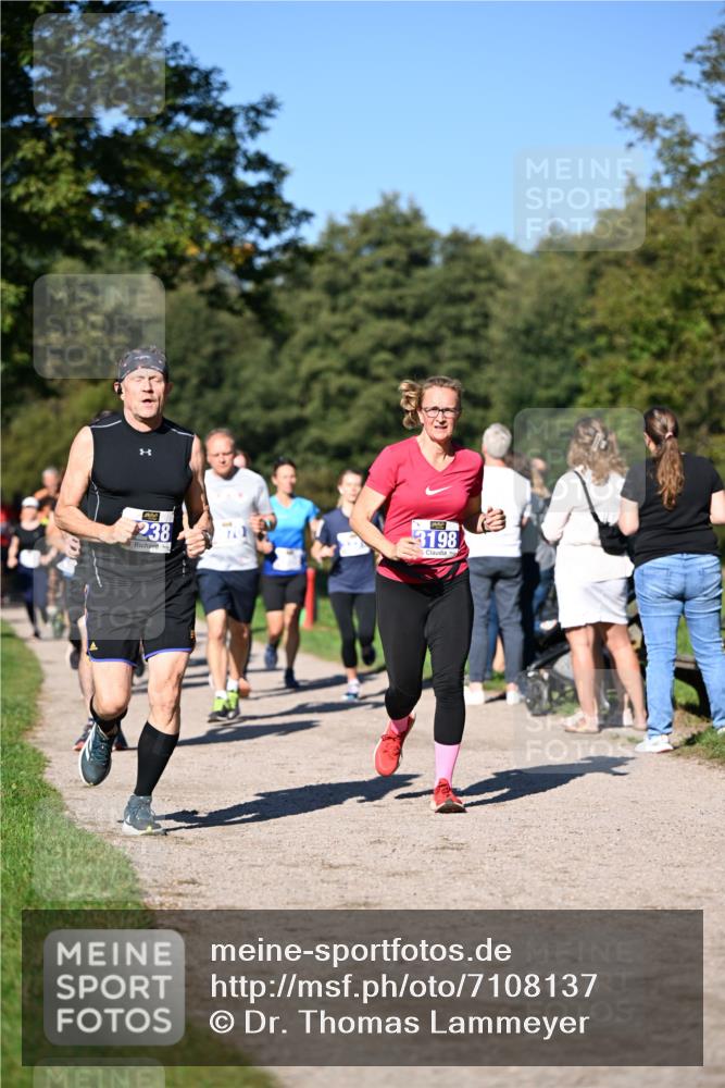 22.09.2024 - 32. Volkslauf durch das schöne Alstertal Dr. Thomas Lammeyer http://msf.ph/oto/7108137 22.09.2024 10:36:06 Laufen 3198 meine-sportfotos.de