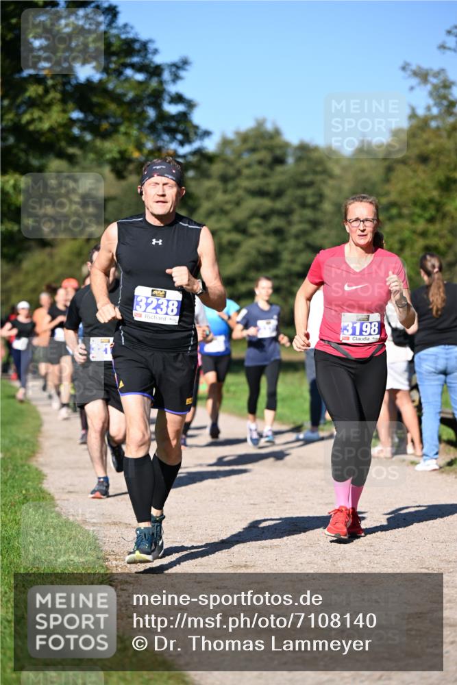 22.09.2024 - 32. Volkslauf durch das schöne Alstertal Dr. Thomas Lammeyer http://msf.ph/oto/7108140 22.09.2024 10:36:07 Laufen 3238, 3198 meine-sportfotos.de