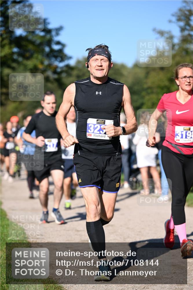 22.09.2024 - 32. Volkslauf durch das schöne Alstertal Dr. Thomas Lammeyer http://msf.ph/oto/7108144 22.09.2024 10:36:08 Laufen 323, 319 meine-sportfotos.de