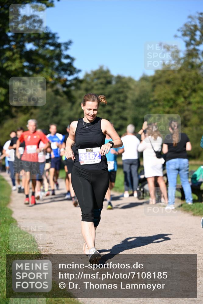 22.09.2024 - 32. Volkslauf durch das schöne Alstertal Dr. Thomas Lammeyer http://msf.ph/oto/7108185 22.09.2024 10:36:17 Laufen 3162 meine-sportfotos.de