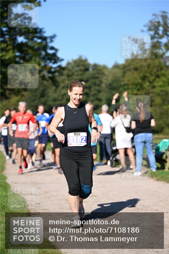 22.09.2024 - 32. Volkslauf durch das schöne Alstertal Dr. Thomas Lammeyer http://msf.ph/oto/7108186 22.09.2024 10:36:17 Laufen 3162 meine-sportfotos.de