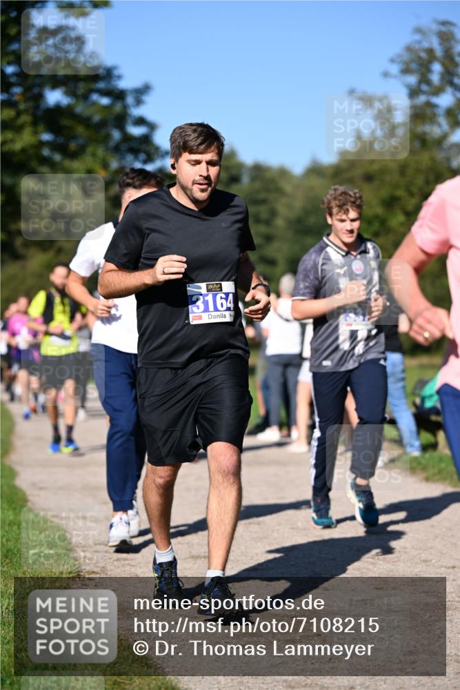 22.09.2024 - 32. Volkslauf durch das schöne Alstertal Dr. Thomas Lammeyer http://msf.ph/oto/7108215 22.09.2024 10:36:22 Laufen 3164 meine-sportfotos.de