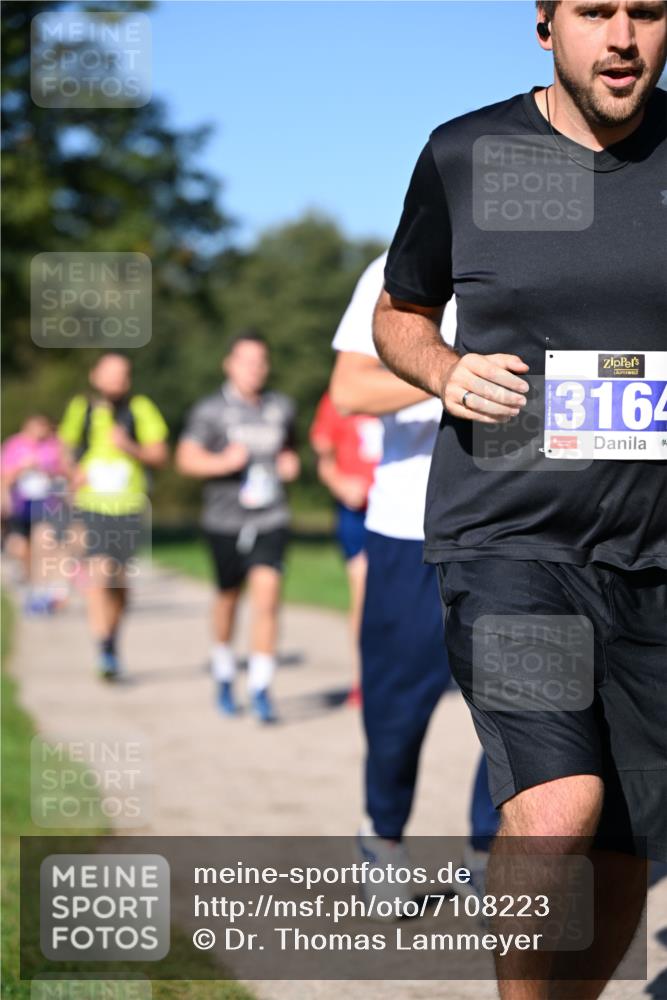 22.09.2024 - 32. Volkslauf durch das schöne Alstertal Dr. Thomas Lammeyer http://msf.ph/oto/7108223 22.09.2024 10:36:24 Laufen 3164 meine-sportfotos.de