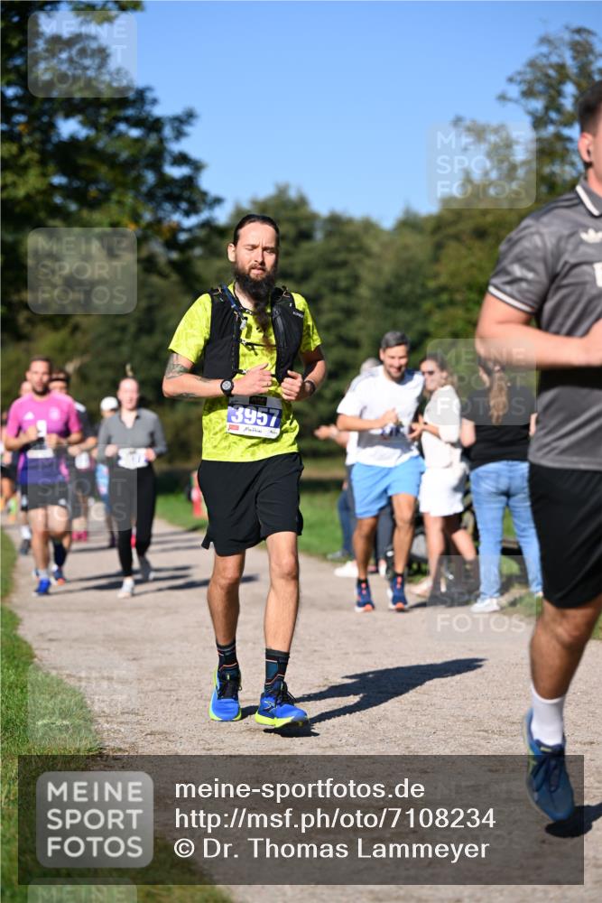 22.09.2024 - 32. Volkslauf durch das schöne Alstertal Dr. Thomas Lammeyer http://msf.ph/oto/7108234 22.09.2024 10:36:26 Laufen 3957 meine-sportfotos.de
