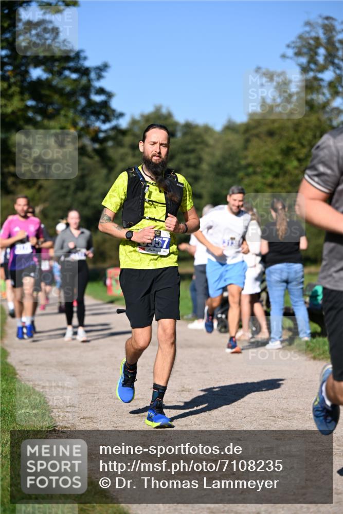 22.09.2024 - 32. Volkslauf durch das schöne Alstertal Dr. Thomas Lammeyer http://msf.ph/oto/7108235 22.09.2024 10:36:26 Laufen 357 meine-sportfotos.de