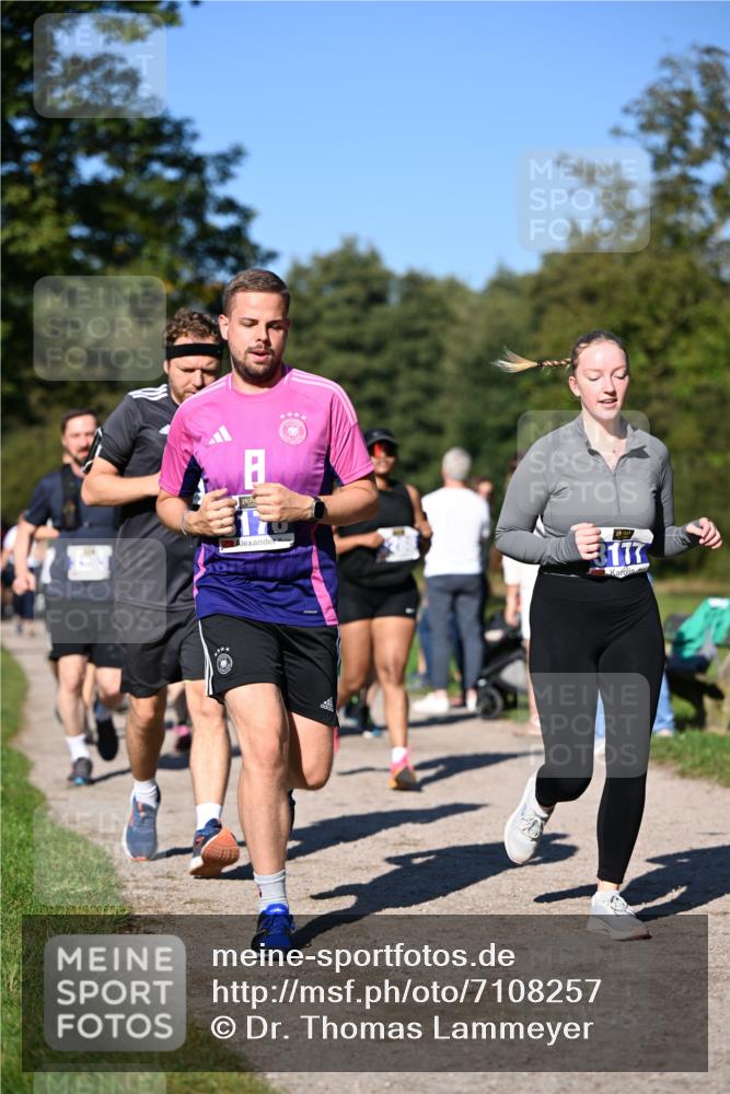 22.09.2024 - 32. Volkslauf durch das schöne Alstertal Dr. Thomas Lammeyer http://msf.ph/oto/7108257 22.09.2024 10:36:30 Laufen 3117 meine-sportfotos.de
