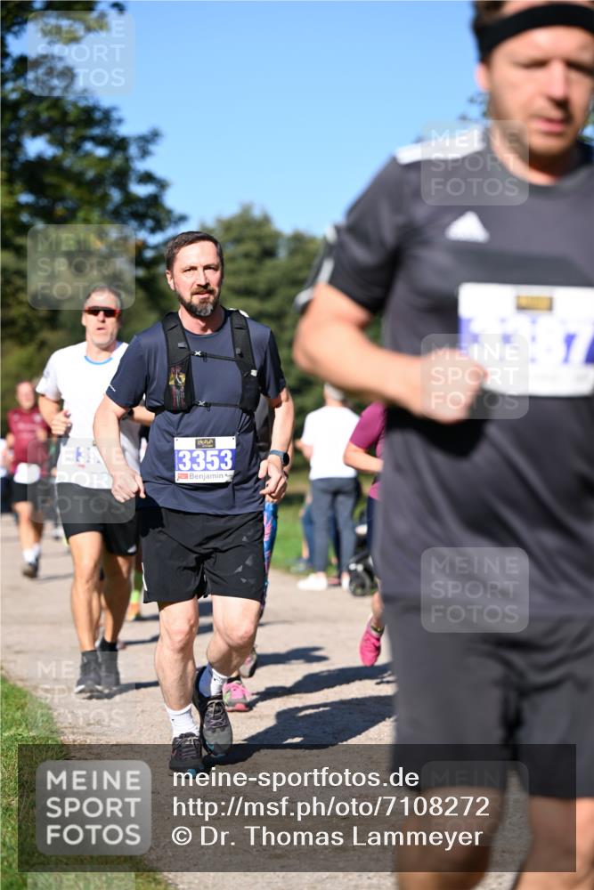 22.09.2024 - 32. Volkslauf durch das schöne Alstertal Dr. Thomas Lammeyer http://msf.ph/oto/7108272 22.09.2024 10:36:32 Laufen 3353 meine-sportfotos.de