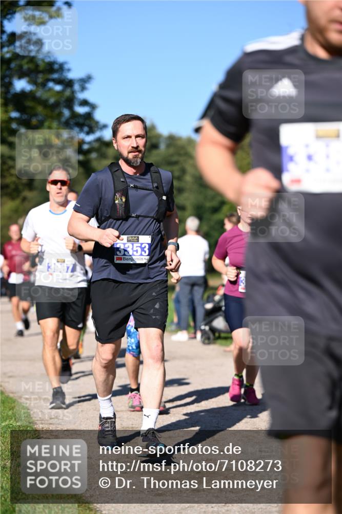 22.09.2024 - 32. Volkslauf durch das schöne Alstertal Dr. Thomas Lammeyer http://msf.ph/oto/7108273 22.09.2024 10:36:33 Laufen 13353 meine-sportfotos.de