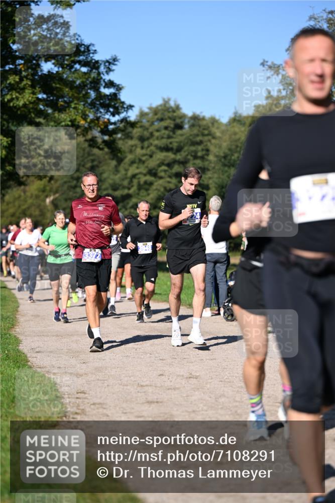 22.09.2024 - 32. Volkslauf durch das schöne Alstertal Dr. Thomas Lammeyer http://msf.ph/oto/7108291 22.09.2024 10:36:35 Laufen 10, 3372 meine-sportfotos.de