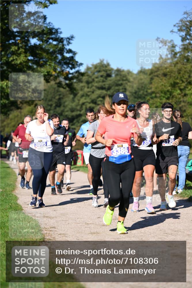 22.09.2024 - 32. Volkslauf durch das schöne Alstertal Dr. Thomas Lammeyer http://msf.ph/oto/7108306 22.09.2024 10:36:41 Laufen 3095, 4352, 167, 386, 3136 meine-sportfotos.de