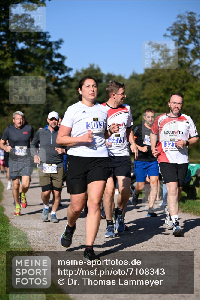 22.09.2024 - 32. Volkslauf durch das schöne Alstertal Dr. Thomas Lammeyer http://msf.ph/oto/7108343 22.09.2024 10:36:48 Laufen 3088, 3013, 3275, 327 meine-sportfotos.de