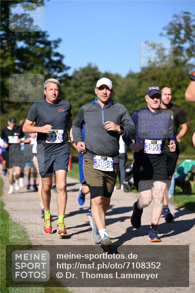 22.09.2024 - 32. Volkslauf durch das schöne Alstertal Dr. Thomas Lammeyer http://msf.ph/oto/7108352 22.09.2024 10:36:49 Laufen 3326, 3088, 3955 meine-sportfotos.de