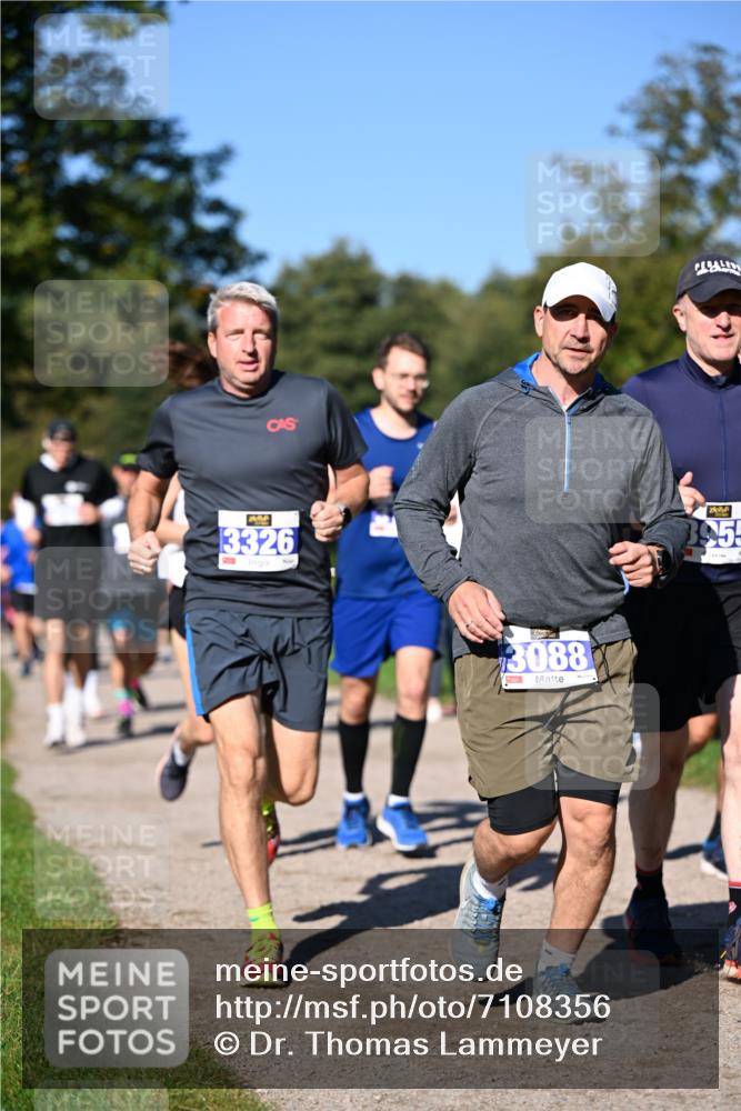 22.09.2024 - 32. Volkslauf durch das schöne Alstertal Dr. Thomas Lammeyer http://msf.ph/oto/7108356 22.09.2024 10:36:50 Laufen 3326, 3088, 395 meine-sportfotos.de