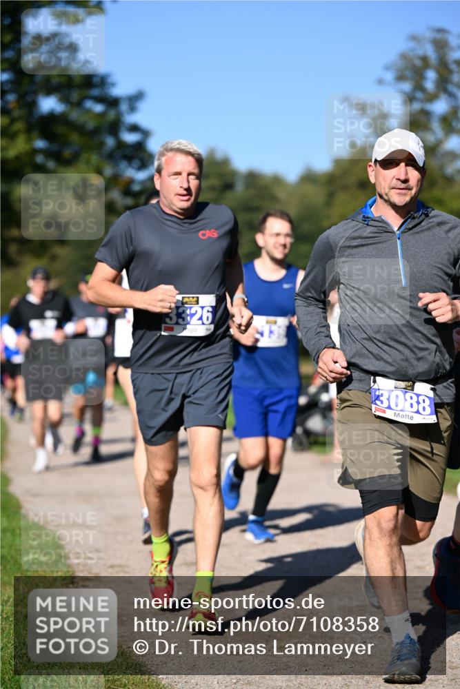 22.09.2024 - 32. Volkslauf durch das schöne Alstertal Dr. Thomas Lammeyer http://msf.ph/oto/7108358 22.09.2024 10:36:50 Laufen 3326, 3088 meine-sportfotos.de
