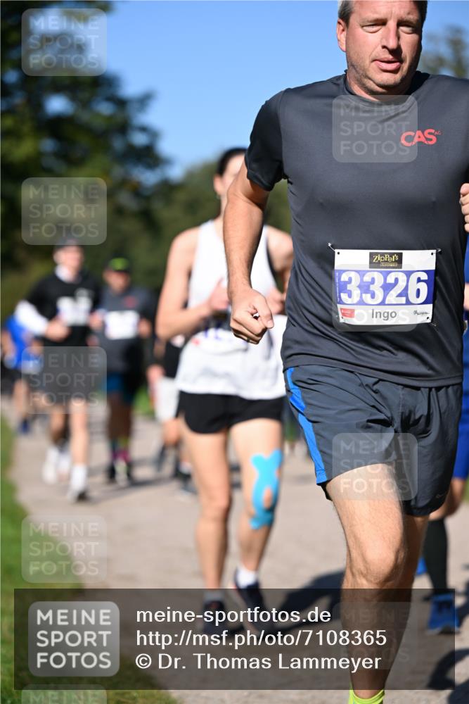 22.09.2024 - 32. Volkslauf durch das schöne Alstertal Dr. Thomas Lammeyer http://msf.ph/oto/7108365 22.09.2024 10:36:51 Laufen 3326 meine-sportfotos.de