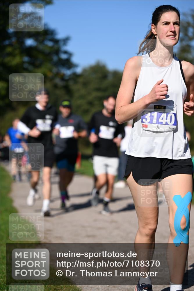 22.09.2024 - 32. Volkslauf durch das schöne Alstertal Dr. Thomas Lammeyer http://msf.ph/oto/7108370 22.09.2024 10:36:52 Laufen 3140 meine-sportfotos.de