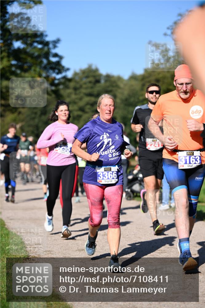 22.09.2024 - 32. Volkslauf durch das schöne Alstertal Dr. Thomas Lammeyer http://msf.ph/oto/7108411 22.09.2024 10:37:00 Laufen 2241, 3366, 3163 meine-sportfotos.de