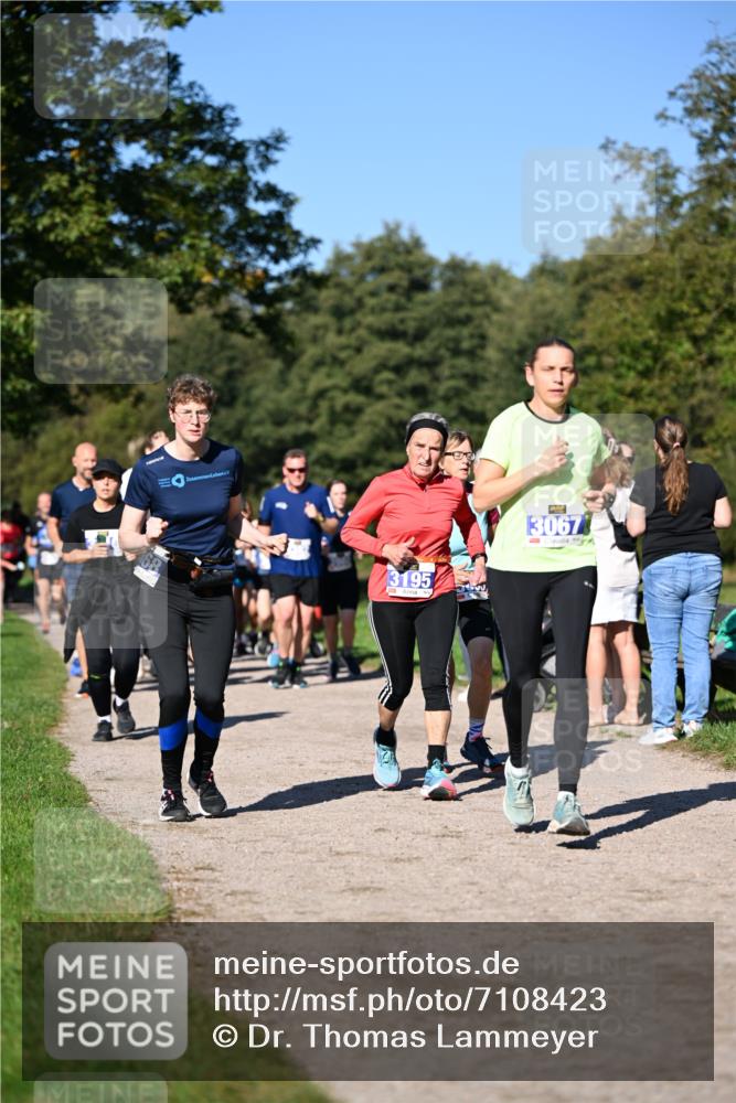 22.09.2024 - 32. Volkslauf durch das schöne Alstertal Dr. Thomas Lammeyer http://msf.ph/oto/7108423 22.09.2024 10:37:03 Laufen 3195, 3067 meine-sportfotos.de