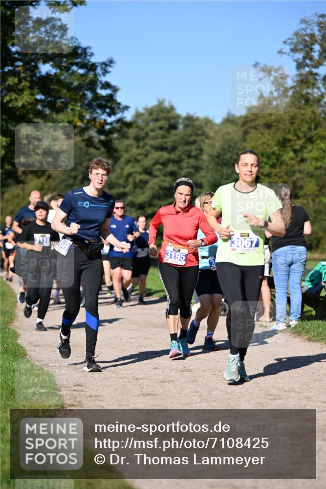 22.09.2024 - 32. Volkslauf durch das schöne Alstertal Dr. Thomas Lammeyer http://msf.ph/oto/7108425 22.09.2024 10:37:03 Laufen 33195, 3067 meine-sportfotos.de
