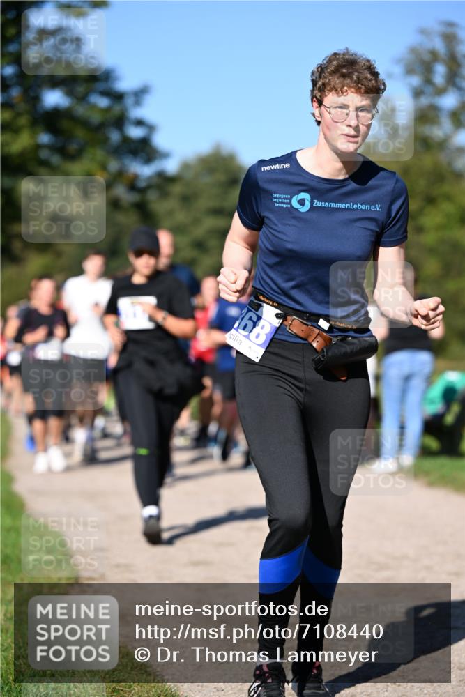 22.09.2024 - 32. Volkslauf durch das schöne Alstertal Dr. Thomas Lammeyer http://msf.ph/oto/7108440 22.09.2024 10:37:06 Laufen 68 meine-sportfotos.de