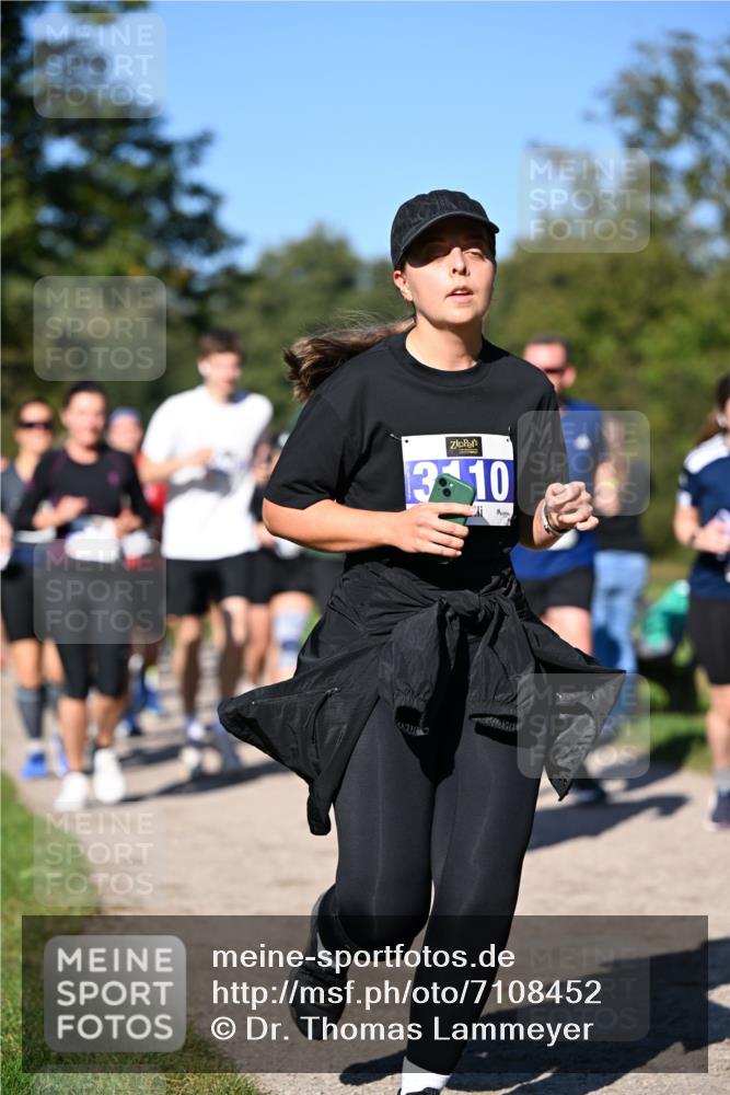 22.09.2024 - 32. Volkslauf durch das schöne Alstertal Dr. Thomas Lammeyer http://msf.ph/oto/7108452 22.09.2024 10:37:08 Laufen 3, 10 meine-sportfotos.de