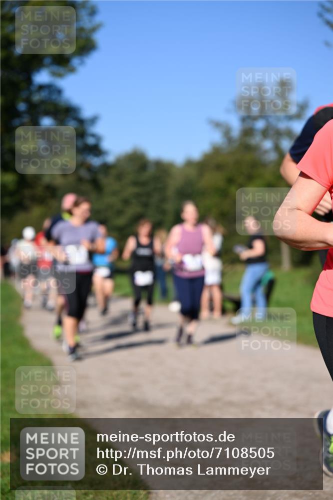 22.09.2024 - 32. Volkslauf durch das schöne Alstertal Dr. Thomas Lammeyer http://msf.ph/oto/7108505 22.09.2024 10:37:22 Laufen  meine-sportfotos.de
