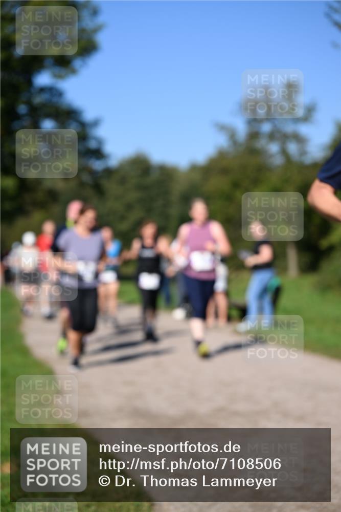 22.09.2024 - 32. Volkslauf durch das schöne Alstertal Dr. Thomas Lammeyer http://msf.ph/oto/7108506 22.09.2024 10:37:22 Laufen  meine-sportfotos.de