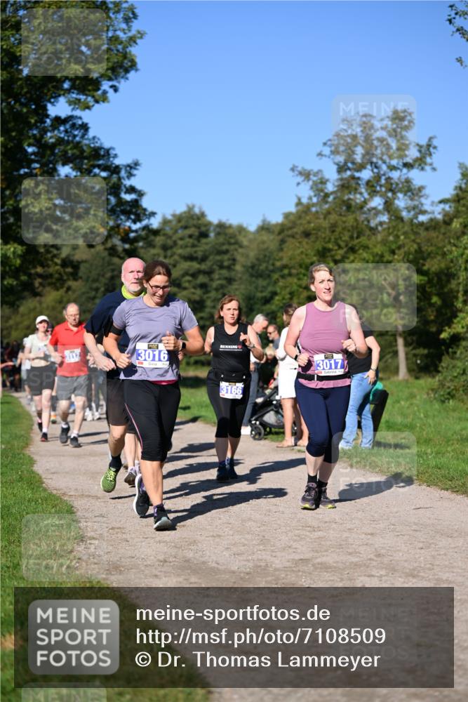 22.09.2024 - 32. Volkslauf durch das schöne Alstertal Dr. Thomas Lammeyer http://msf.ph/oto/7108509 22.09.2024 10:37:23 Laufen 3016, 3166, 3017 meine-sportfotos.de