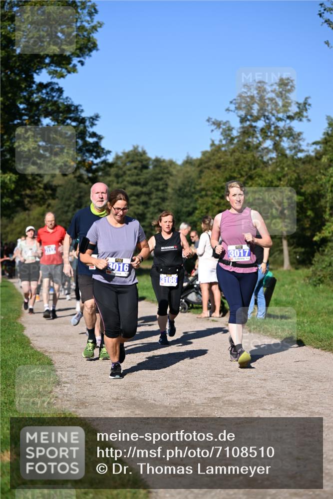 22.09.2024 - 32. Volkslauf durch das schöne Alstertal Dr. Thomas Lammeyer http://msf.ph/oto/7108510 22.09.2024 10:37:23 Laufen 3016, 3166, 3017 meine-sportfotos.de
