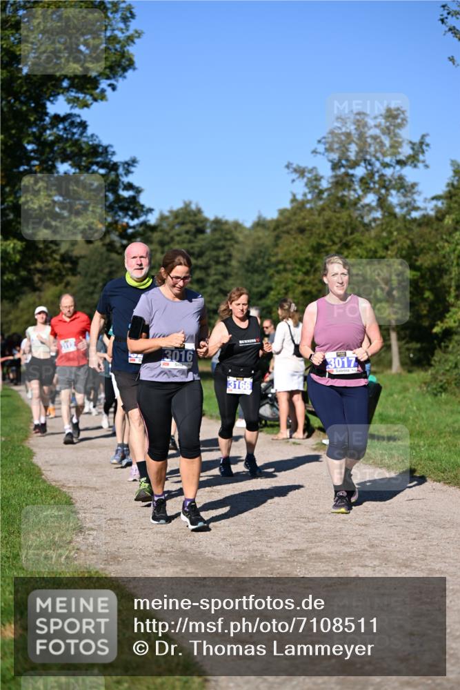 22.09.2024 - 32. Volkslauf durch das schöne Alstertal Dr. Thomas Lammeyer http://msf.ph/oto/7108511 22.09.2024 10:37:23 Laufen 3016, 3166, 3017 meine-sportfotos.de