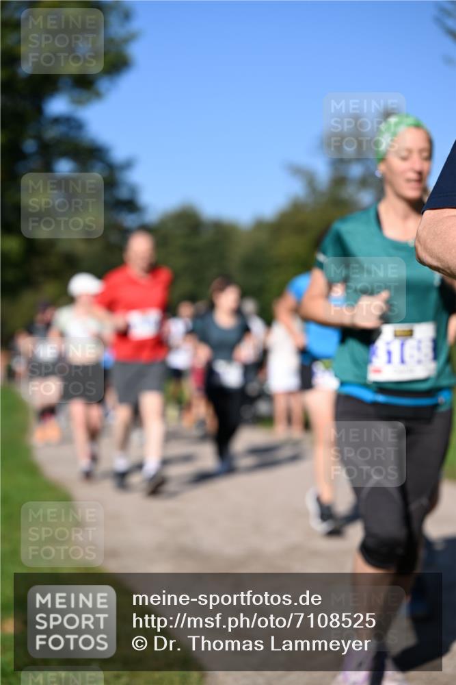 22.09.2024 - 32. Volkslauf durch das schöne Alstertal Dr. Thomas Lammeyer http://msf.ph/oto/7108525 22.09.2024 10:37:26 Laufen  meine-sportfotos.de