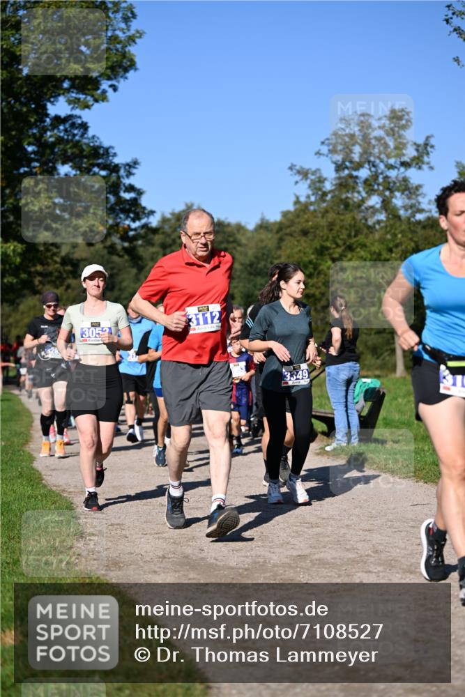 22.09.2024 - 32. Volkslauf durch das schöne Alstertal Dr. Thomas Lammeyer http://msf.ph/oto/7108527 22.09.2024 10:37:27 Laufen 3052, 3112, 3349 meine-sportfotos.de
