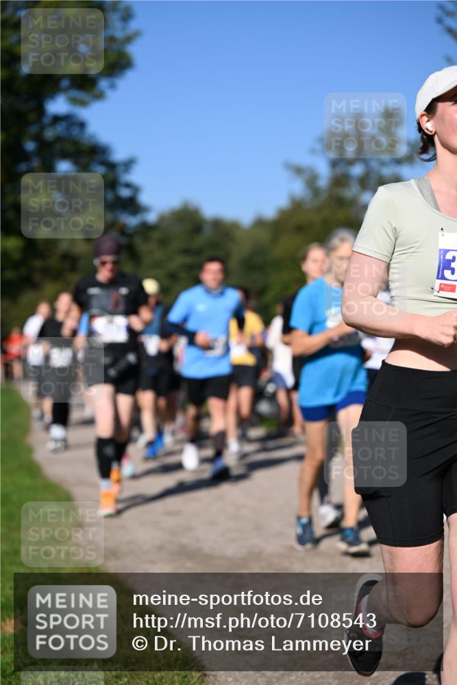 22.09.2024 - 32. Volkslauf durch das schöne Alstertal Dr. Thomas Lammeyer http://msf.ph/oto/7108543 22.09.2024 10:37:30 Laufen 3 meine-sportfotos.de