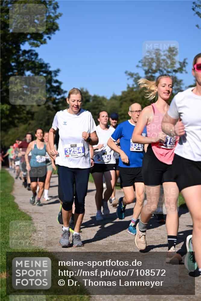 22.09.2024 - 32. Volkslauf durch das schöne Alstertal Dr. Thomas Lammeyer http://msf.ph/oto/7108572 22.09.2024 10:37:35 Laufen 3254, 3034, 13349, 192 meine-sportfotos.de