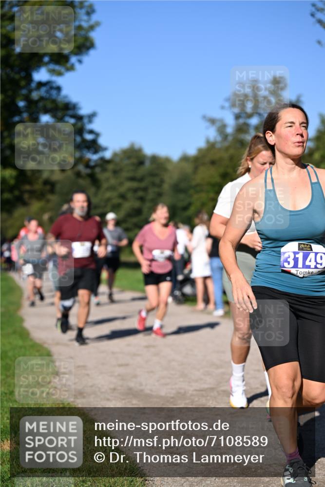 22.09.2024 - 32. Volkslauf durch das schöne Alstertal Dr. Thomas Lammeyer http://msf.ph/oto/7108589 22.09.2024 10:37:38 Laufen 3149 meine-sportfotos.de