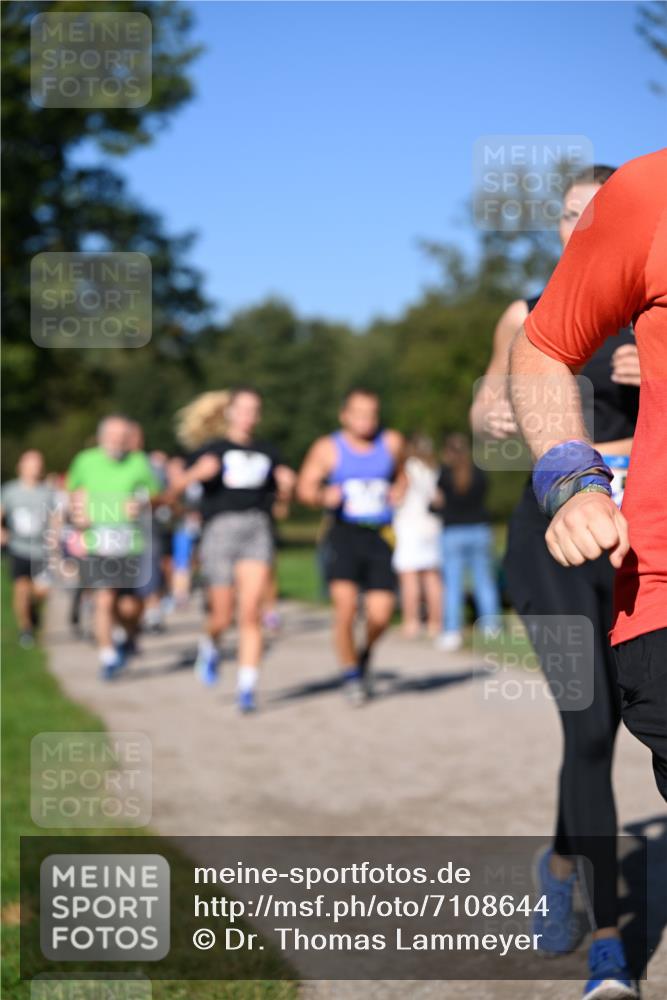 22.09.2024 - 32. Volkslauf durch das schöne Alstertal Dr. Thomas Lammeyer http://msf.ph/oto/7108644 22.09.2024 10:37:48 Laufen  meine-sportfotos.de