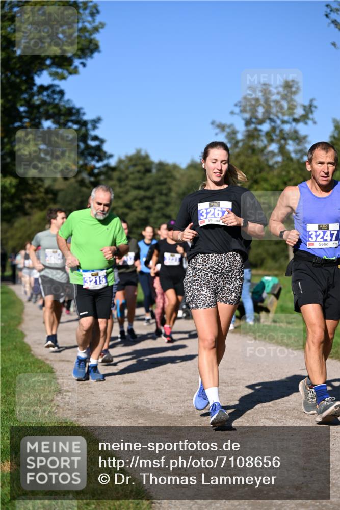 22.09.2024 - 32. Volkslauf durch das schöne Alstertal Dr. Thomas Lammeyer http://msf.ph/oto/7108656 22.09.2024 10:37:50 Laufen 215, 3267, 3247 meine-sportfotos.de