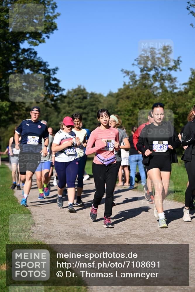 22.09.2024 - 32. Volkslauf durch das schöne Alstertal Dr. Thomas Lammeyer http://msf.ph/oto/7108691 22.09.2024 10:37:56 Laufen 3022, 188, 3236 meine-sportfotos.de