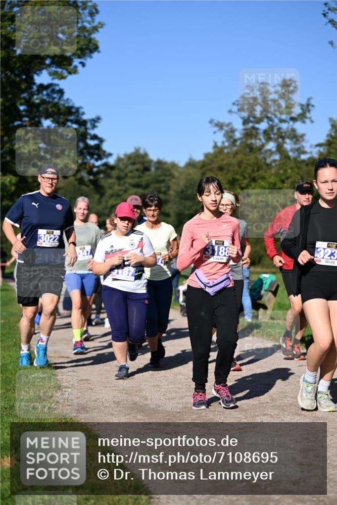 22.09.2024 - 32. Volkslauf durch das schöne Alstertal Dr. Thomas Lammeyer http://msf.ph/oto/7108695 22.09.2024 10:37:56 Laufen 3022, 3188, 323 meine-sportfotos.de