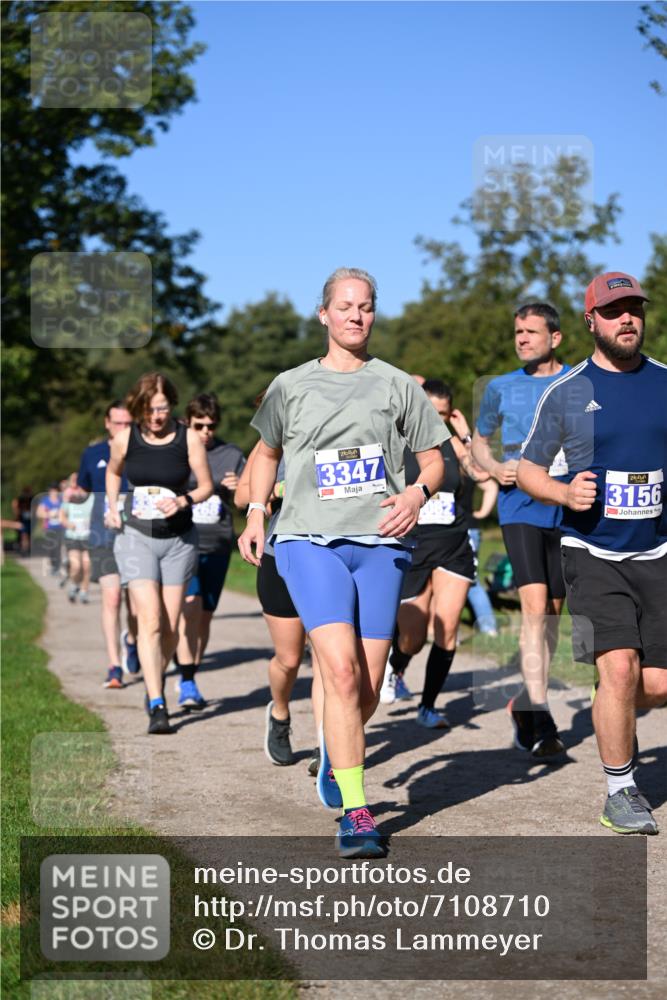 22.09.2024 - 32. Volkslauf durch das schöne Alstertal Dr. Thomas Lammeyer http://msf.ph/oto/7108710 22.09.2024 10:37:59 Laufen 13347, 3156 meine-sportfotos.de