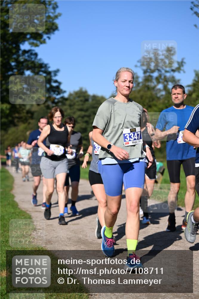 22.09.2024 - 32. Volkslauf durch das schöne Alstertal Dr. Thomas Lammeyer http://msf.ph/oto/7108711 22.09.2024 10:37:59 Laufen 3347 meine-sportfotos.de