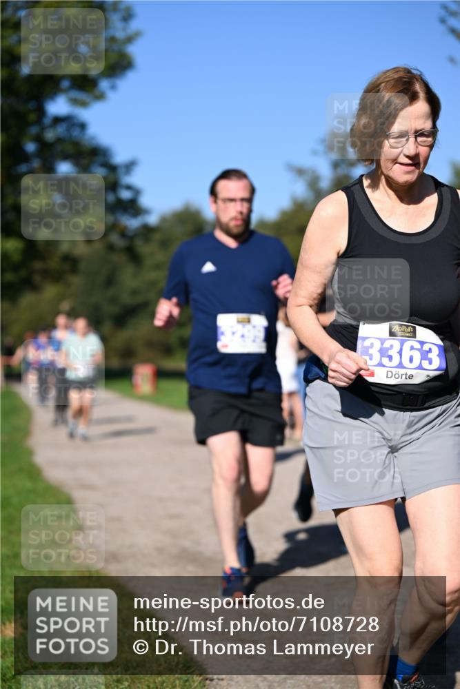 22.09.2024 - 32. Volkslauf durch das schöne Alstertal Dr. Thomas Lammeyer http://msf.ph/oto/7108728 22.09.2024 10:38:02 Laufen 3363 meine-sportfotos.de