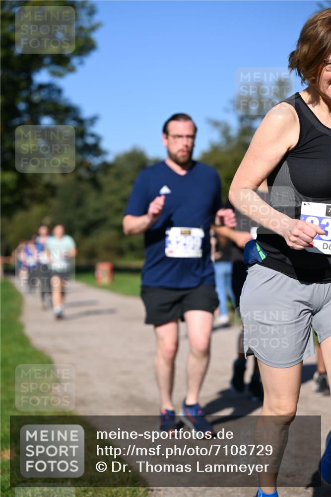22.09.2024 - 32. Volkslauf durch das schöne Alstertal Dr. Thomas Lammeyer http://msf.ph/oto/7108729 22.09.2024 10:38:02 Laufen 2, 93 meine-sportfotos.de