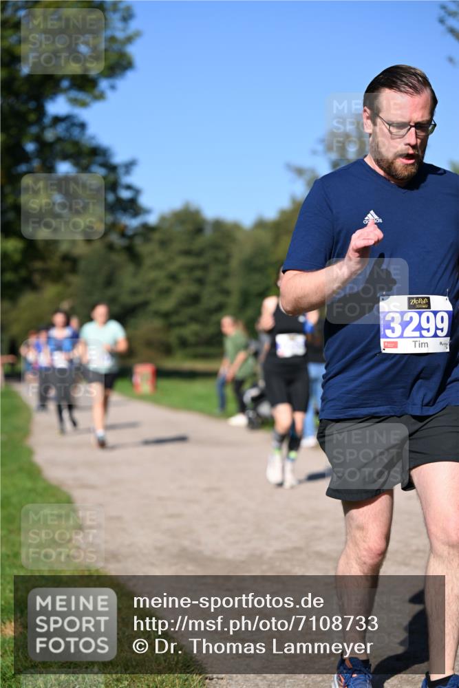 22.09.2024 - 32. Volkslauf durch das schöne Alstertal Dr. Thomas Lammeyer http://msf.ph/oto/7108733 22.09.2024 10:38:03 Laufen 3299 meine-sportfotos.de