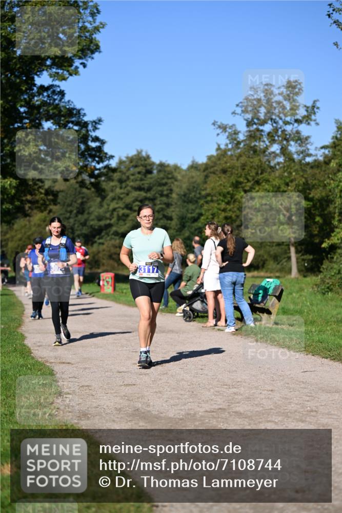 22.09.2024 - 32. Volkslauf durch das schöne Alstertal Dr. Thomas Lammeyer http://msf.ph/oto/7108744 22.09.2024 10:38:05 Laufen 3117 meine-sportfotos.de