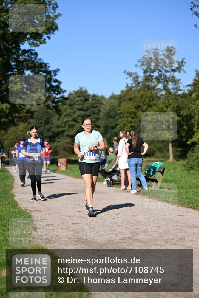 22.09.2024 - 32. Volkslauf durch das schöne Alstertal Dr. Thomas Lammeyer http://msf.ph/oto/7108745 22.09.2024 10:38:05 Laufen 3117 meine-sportfotos.de