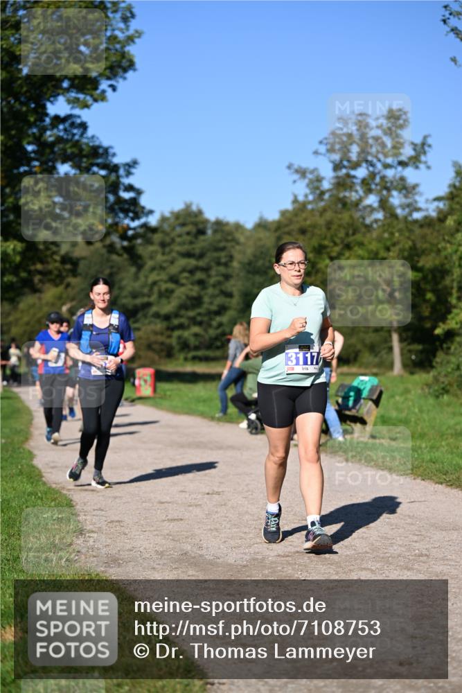 22.09.2024 - 32. Volkslauf durch das schöne Alstertal Dr. Thomas Lammeyer http://msf.ph/oto/7108753 22.09.2024 10:38:06 Laufen 3117 meine-sportfotos.de