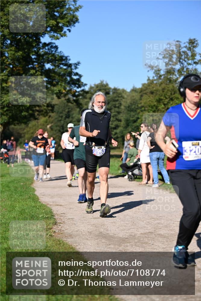 22.09.2024 - 32. Volkslauf durch das schöne Alstertal Dr. Thomas Lammeyer http://msf.ph/oto/7108774 22.09.2024 10:38:12 Laufen 3963, 320 meine-sportfotos.de